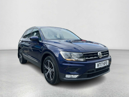 Volkswagen Tiguan  2.0 TDI BlueMotion Tech SE Navigation DSG Euro 6 (s/s) 5dr