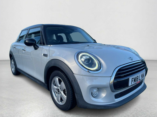 MINI Hatch  1.5 Cooper Euro 6 (s/s) 5dr
