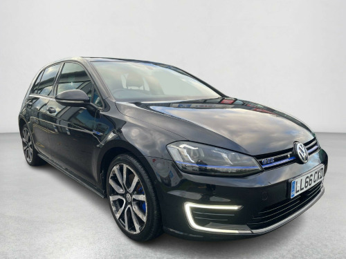 Volkswagen Golf  1.4 TSI GTE Nav DSG Euro 6 (s/s) 5dr