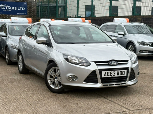 Ford Focus  1.6 Titanium Navigator Powershift Euro 5 5dr