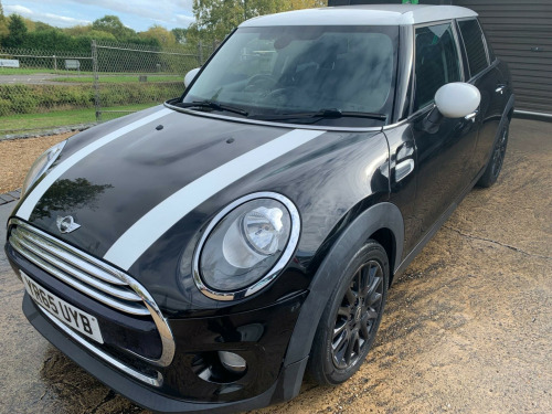 MINI Hatch  1.5 Cooper Euro 6 (s/s) 5dr