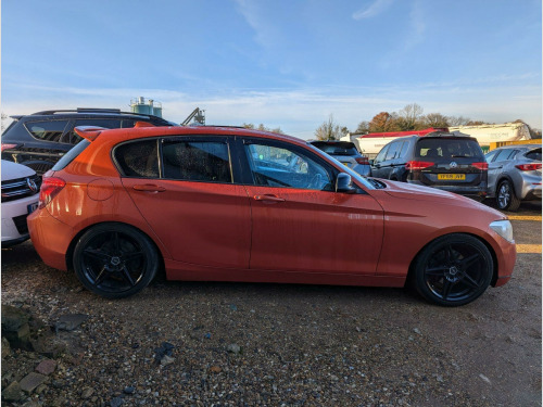 BMW 1 Series  2.0 120d Sport Auto Euro 5 (s/s) 5dr