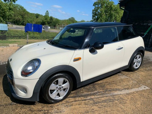 MINI Hatch  1.5 Cooper Euro 6 (s/s) 3dr