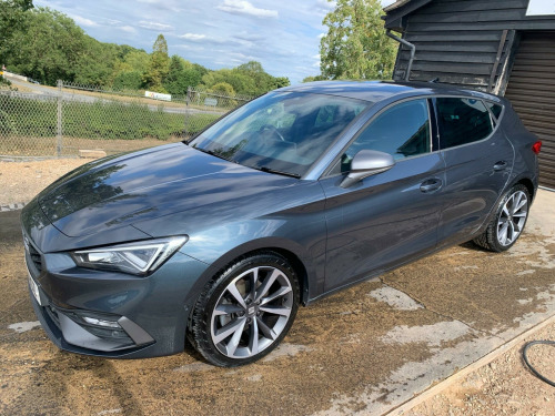 SEAT Leon  1.5 eTSI MHEV FR Sport DSG Euro 6 (s/s) 5dr