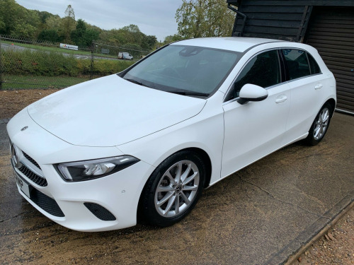 Mercedes-Benz A-Class  1.5 A180d Sport (Executive) 7G-DCT Euro 6 (s/s) 5dr