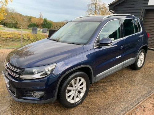 Volkswagen Tiguan  2.0 TDI BlueMotion Tech SE DSG 4WD Euro 5 (s/s) 5dr