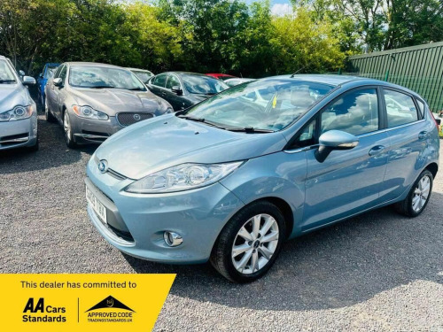 Ford Fiesta  1.4 Zetec 5dr