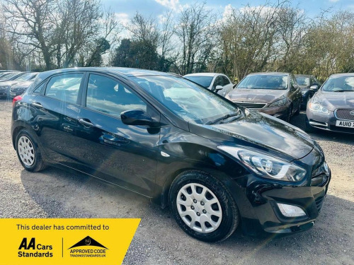 Hyundai i30  1.4 Classic Euro 5 5dr