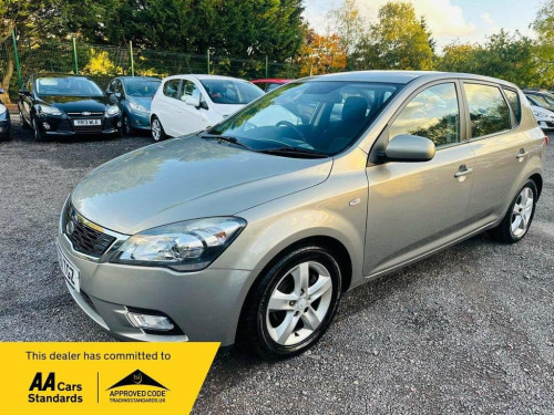 Kia ceed  1.6 2 Euro 5 5dr