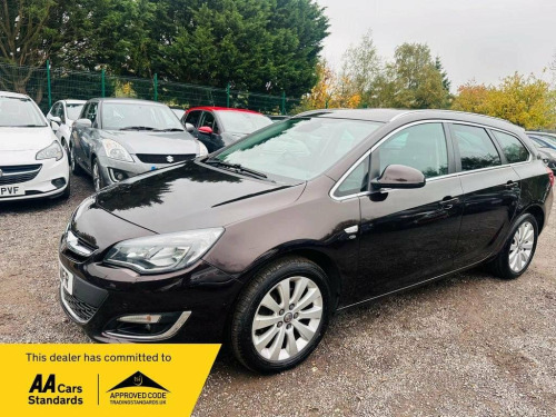 Vauxhall Astra  2.0 CDTi Elite Sports Tourer Euro 5 (s/s) 5dr