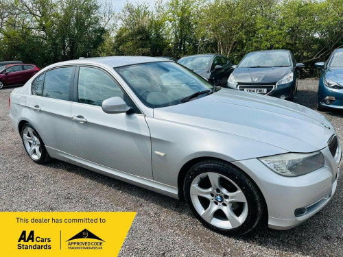 BMW 3 Series  2.0 320d Exclusive Edition Steptronic Euro 5 4dr