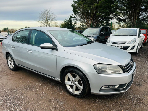 Volkswagen Passat  2.0 TDI BlueMotion Tech S Euro 5 (s/s) 4dr 