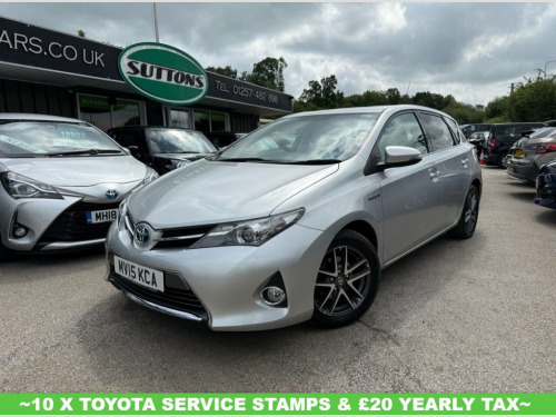 Toyota Auris  1.8 VVT-h Icon Plus Hatchback 5dr Petrol Hybrid CV
