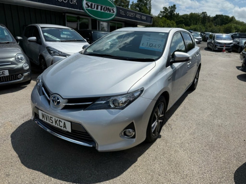 Toyota Auris  1.8 VVT-h Icon Plus Hatchback 5dr Petrol Hybrid CV