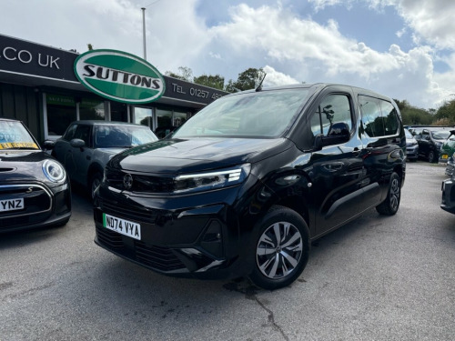 Vauxhall Combo Life  52kWh Design XL MPV 5dr Electric Auto (7.4kW Charg