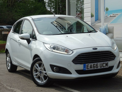 Ford Fiesta  1.25 Zetec Euro 6 5dr