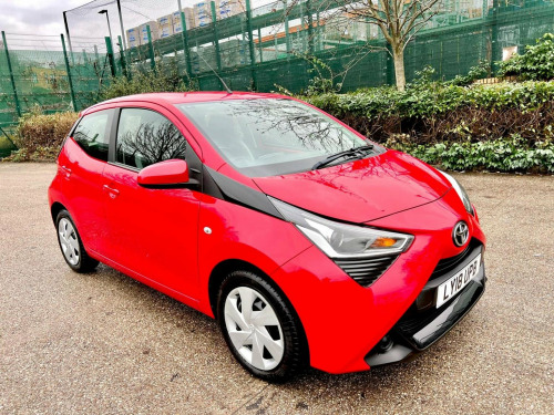 Toyota AYGO  1.0 VVT-i x-play Euro 6 5dr