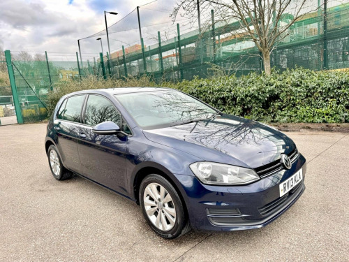Volkswagen Golf  1.6 TDI BlueMotion Tech SE Euro 5 (s/s) 5dr