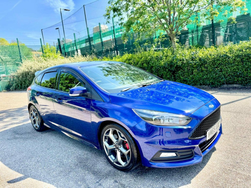 Ford Focus  2.0T EcoBoost ST-3 Euro 6 (s/s) 5dr