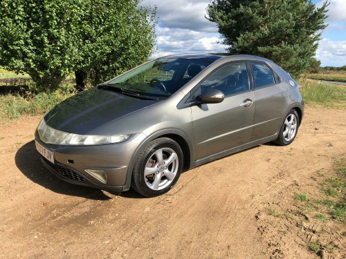 Honda Civic  1.8 i-VTEC ES