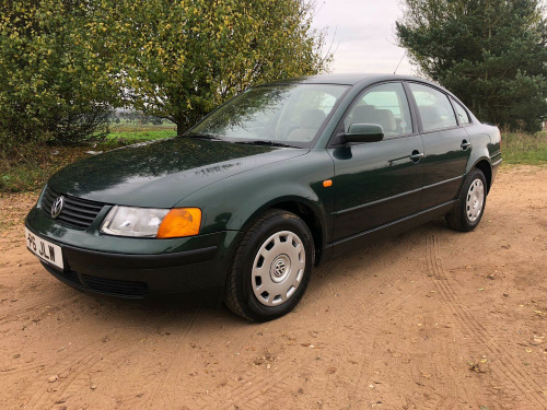 Volkswagen Passat  1.8 Turbo 20v SE