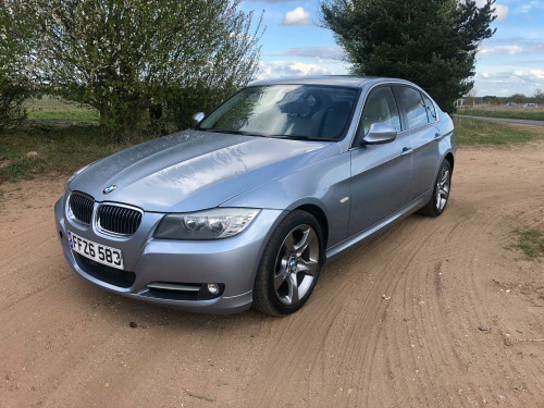 BMW 3 Series  2.0 318i Exclusive Edition Saloon
