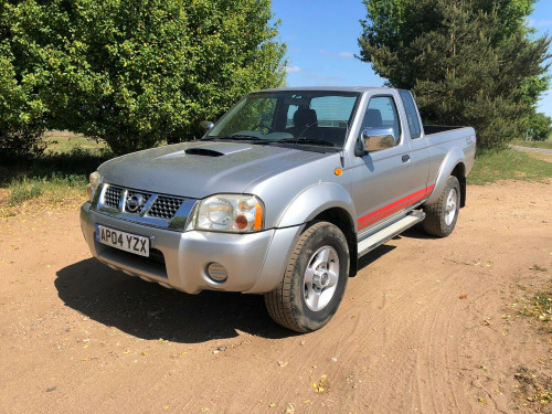 Nissan Navara  2.5 Di King Cab