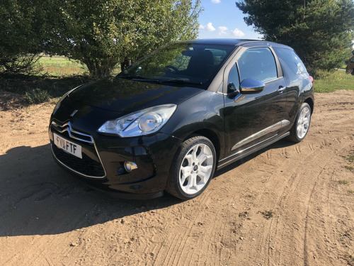 Citroen DS3  1.6 VTi White