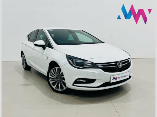 Vauxhall Astra  1.4i Turbo Elite Nav Hatchback 5dr Petrol Manual E