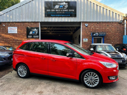 Ford Grand C-MAX  1.5 TDCi Titanium Euro 6 (s/s) 5dr