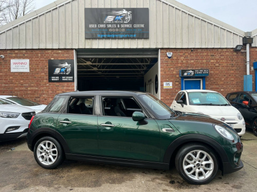 MINI Hatch  1.5 Cooper Auto Euro 6 (s/s) 5dr