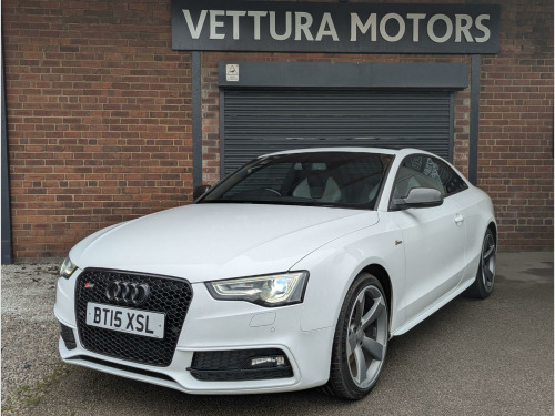 Audi S5  3.0 TFSI V6 Black Edition