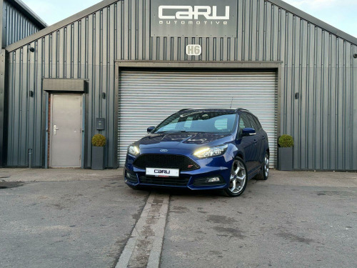 Ford Focus  2.0 T EcoBoost ST-2