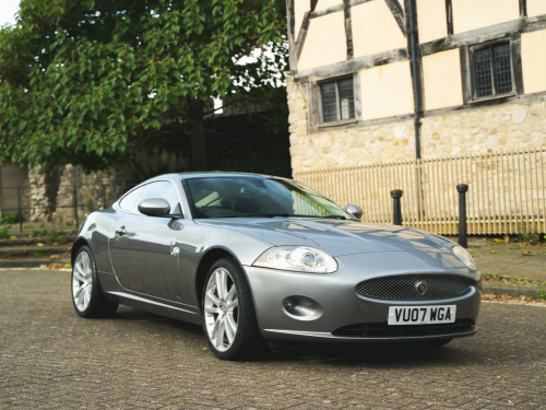 Jaguar XK  4.2 V8 2dr Auto