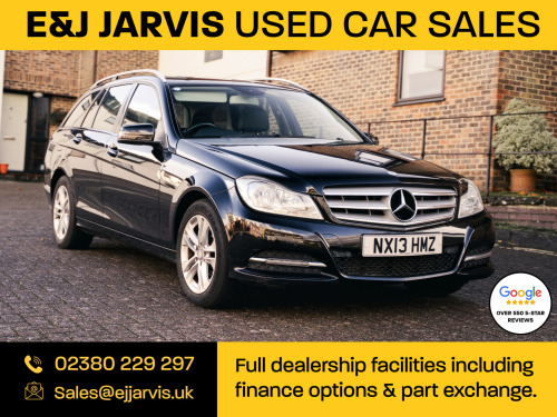 Mercedes-Benz C-Class C220 C220 CDI BlueEFFICIENCY Executive SE 5dr Auto