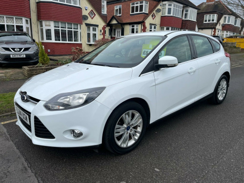 Ford Focus  1.6 Titanium Navigator Powershift Euro 5 5dr