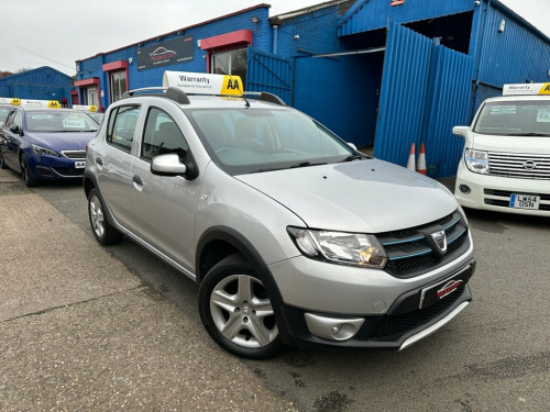 Dacia Sandero Stepway  0.9 TCe Laureate Hatchback 5dr Petrol Manual Euro 