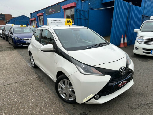 Toyota AYGO  1.0 VVT-i x-pression Hatchback 5dr Petrol Manual E