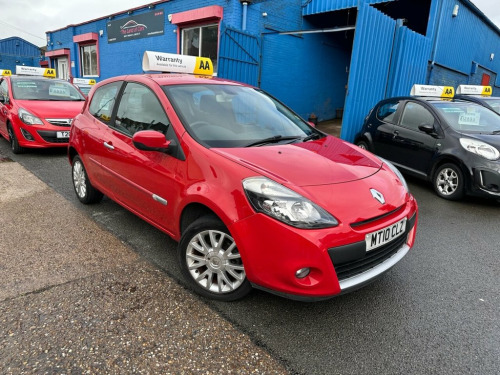 Renault Clio  1.2 Dynamique TomTom Hatchback 3dr Petrol Manual E