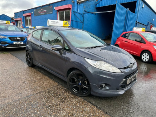 Ford Fiesta  1.6 TD Zetec S Hatchback 3dr Diesel Manual (107 g/