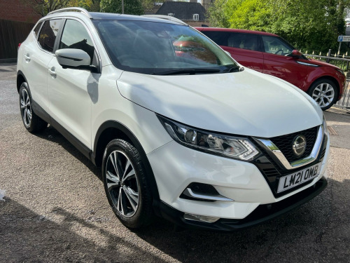 Nissan Qashqai  1.3 DIG-T N-Connecta Euro 6 (s/s) 5dr
