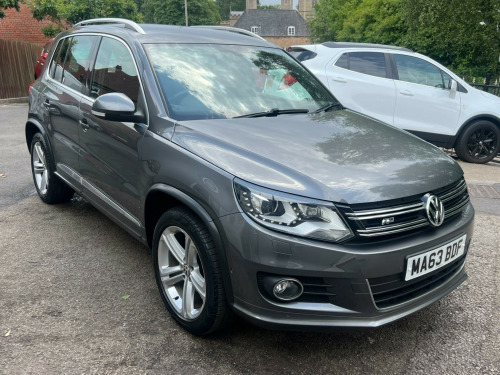 Volkswagen Tiguan  2.0 TDI BlueMotion Tech R-Line DSG 4WD Euro 5 (s/s) 5dr
