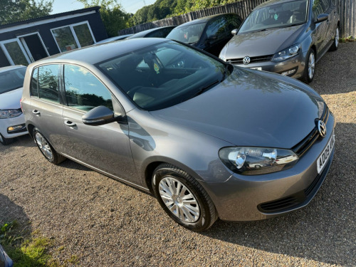 Volkswagen Golf  1.6 FSI S Euro 5 5dr