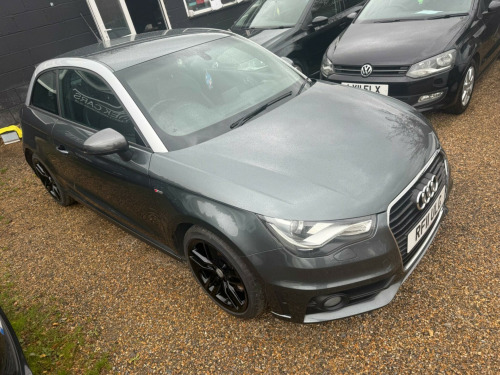 Audi A1  1.4 TFSI S line S Tronic Euro 5 (s/s) 3dr 