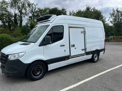 Mercedes-Benz Sprinter  2.1 316 CDI Panel Van 5dr Diesel Manual RWD L2 H2 