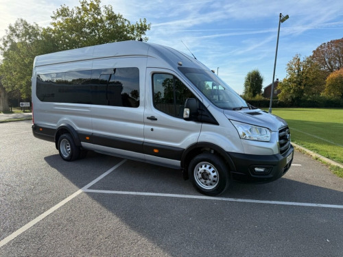 Ford Transit  2.0 460 EcoBlue Trend Minibus Double Cab 5dr Diese