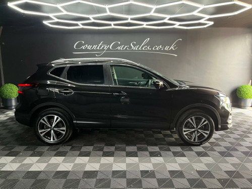 Nissan Qashqai  1.5 dCi N-Connecta Euro 6 (s/s) 5dr