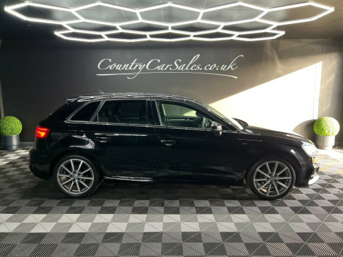 Audi A3  1.0 TFSI 30 Black Edition Sportback Euro 6 (s/s) 5dr
