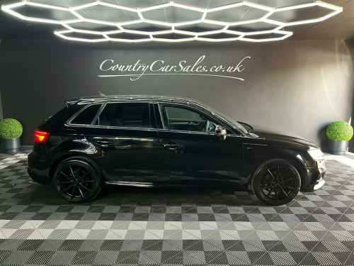 Audi A3  1.0 TFSI 30 Black Edition Sportback Euro 6 (s/s) 5dr
