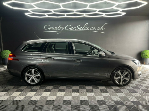 Peugeot 308 SW  1.2 PureTech Allure Euro 6 (s/s) 5dr